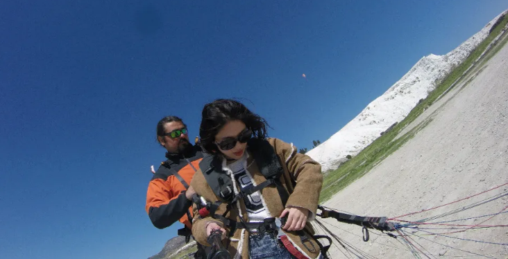 Kristine paragliding in Cappadocia, Turkey 